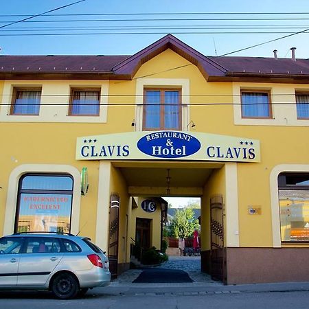 Hotel Clavis Lučenec Exterior foto