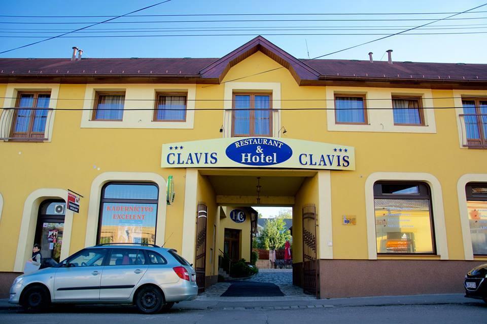 Hotel Clavis Lučenec Exterior foto